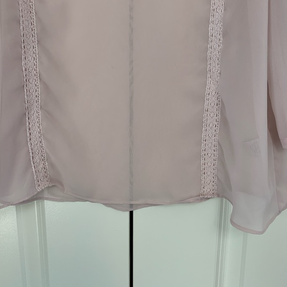 ❤️Lauren Conrad Blush Blouse Sheer Lace L - Picture 2 of 7